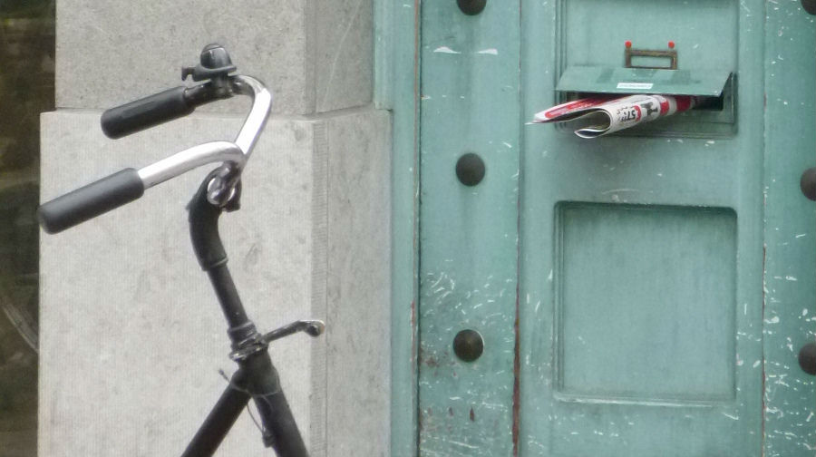 bike-near-mail-slot